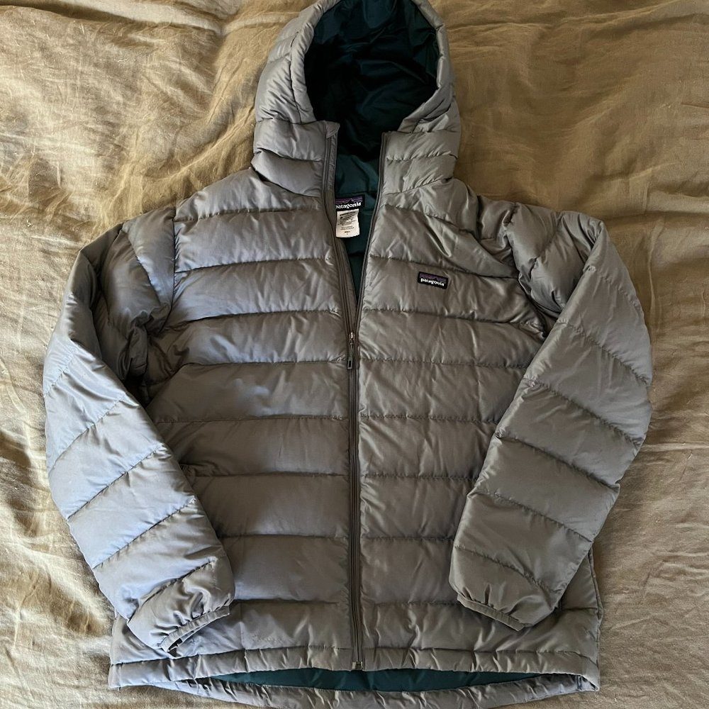 *LIKE NEW* Patagonia Men's Down Sweater Hoody, Forge Grey, Size L